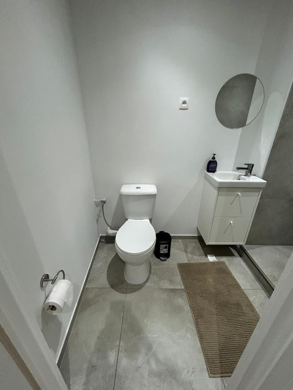 Le Loft Minimal Apartment in Wallonia, Belgium