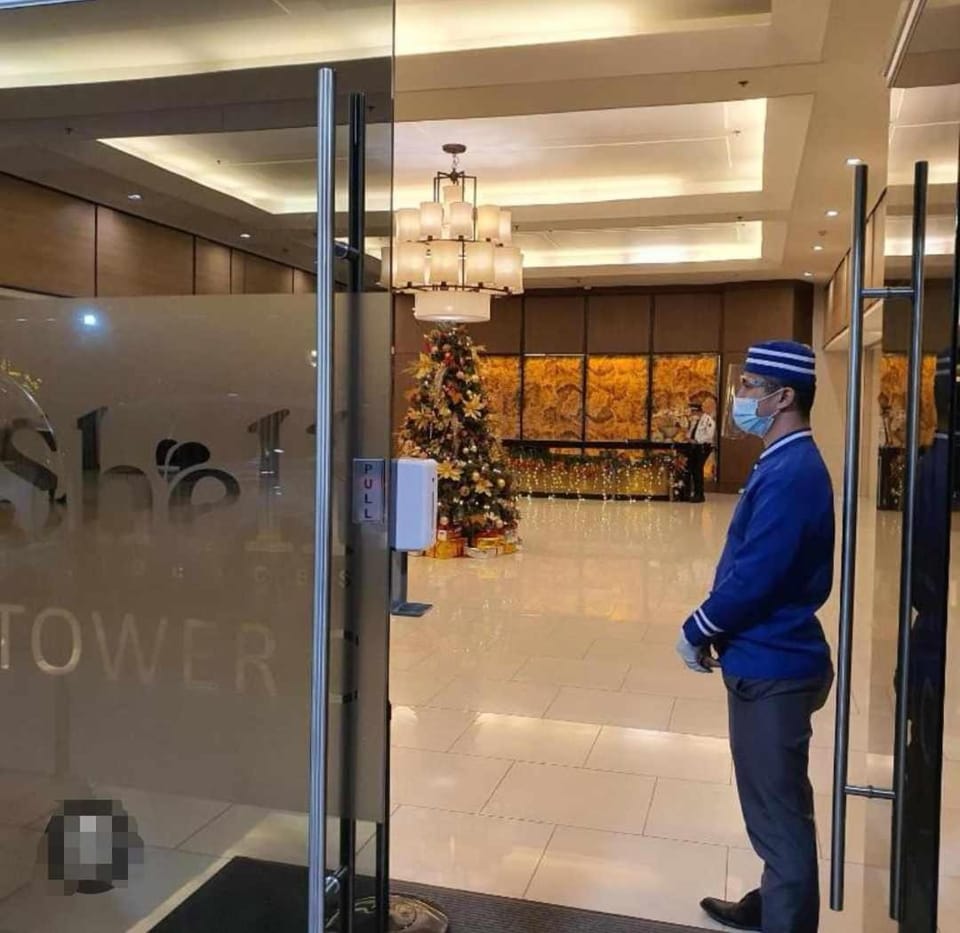 Family Suites 4 Shell Condo MOA 653B Apartment hotel in Pasay