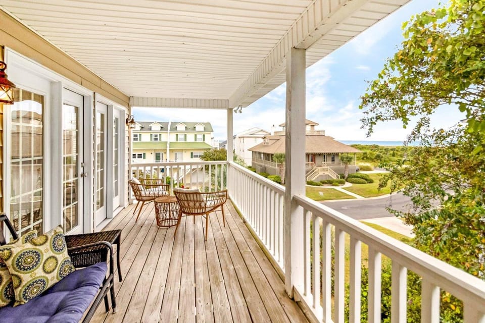 Olive & Gem House in Tybee Island