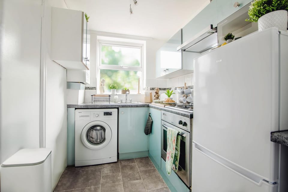 Kitchen or kitchenette, oven, stove, toaster