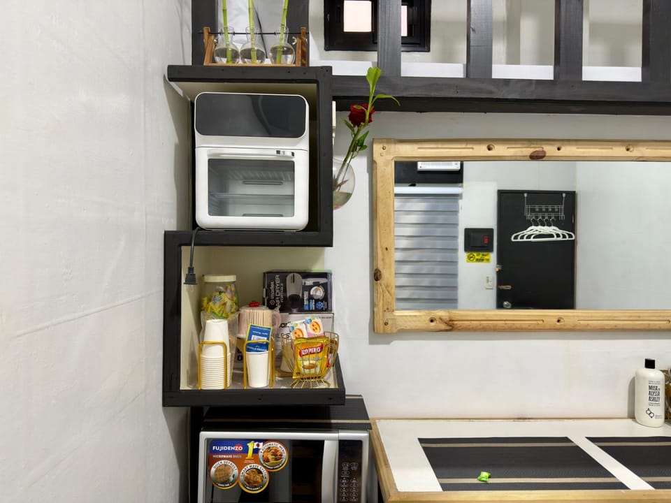 Murang Baguio Transient with Aircon - BAWAL sa MAARTE Apartment in Baguio