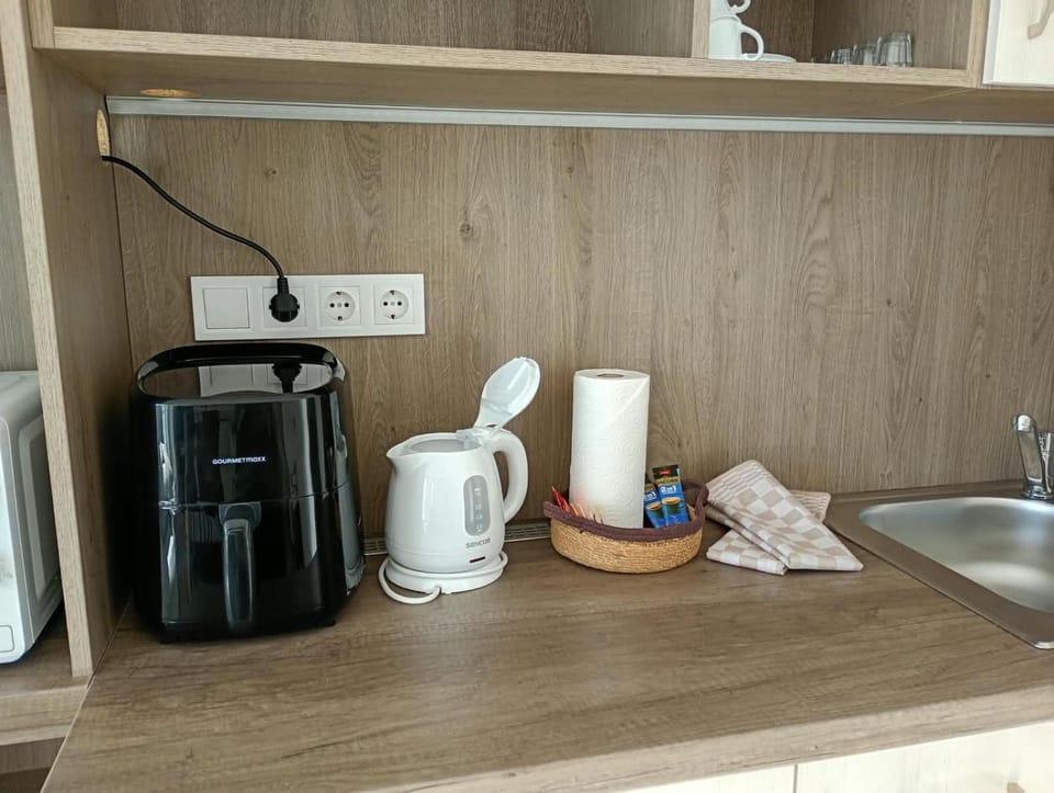 Coffee/tea facilities, Kitchen or kitchenette, toaster