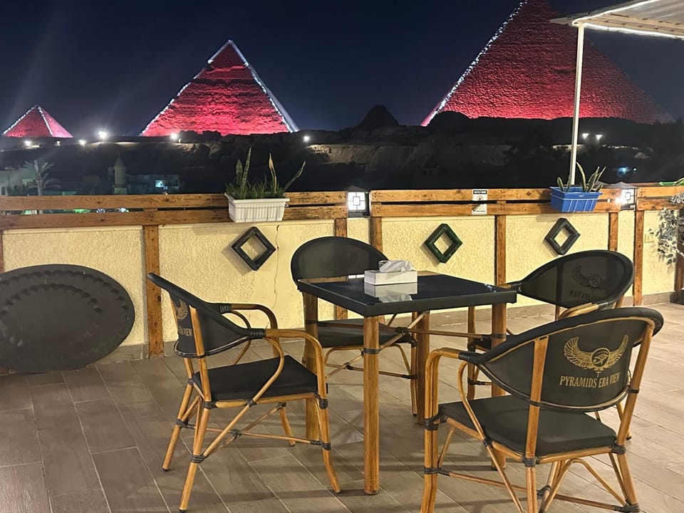 Night, Seating area, Landmark view
