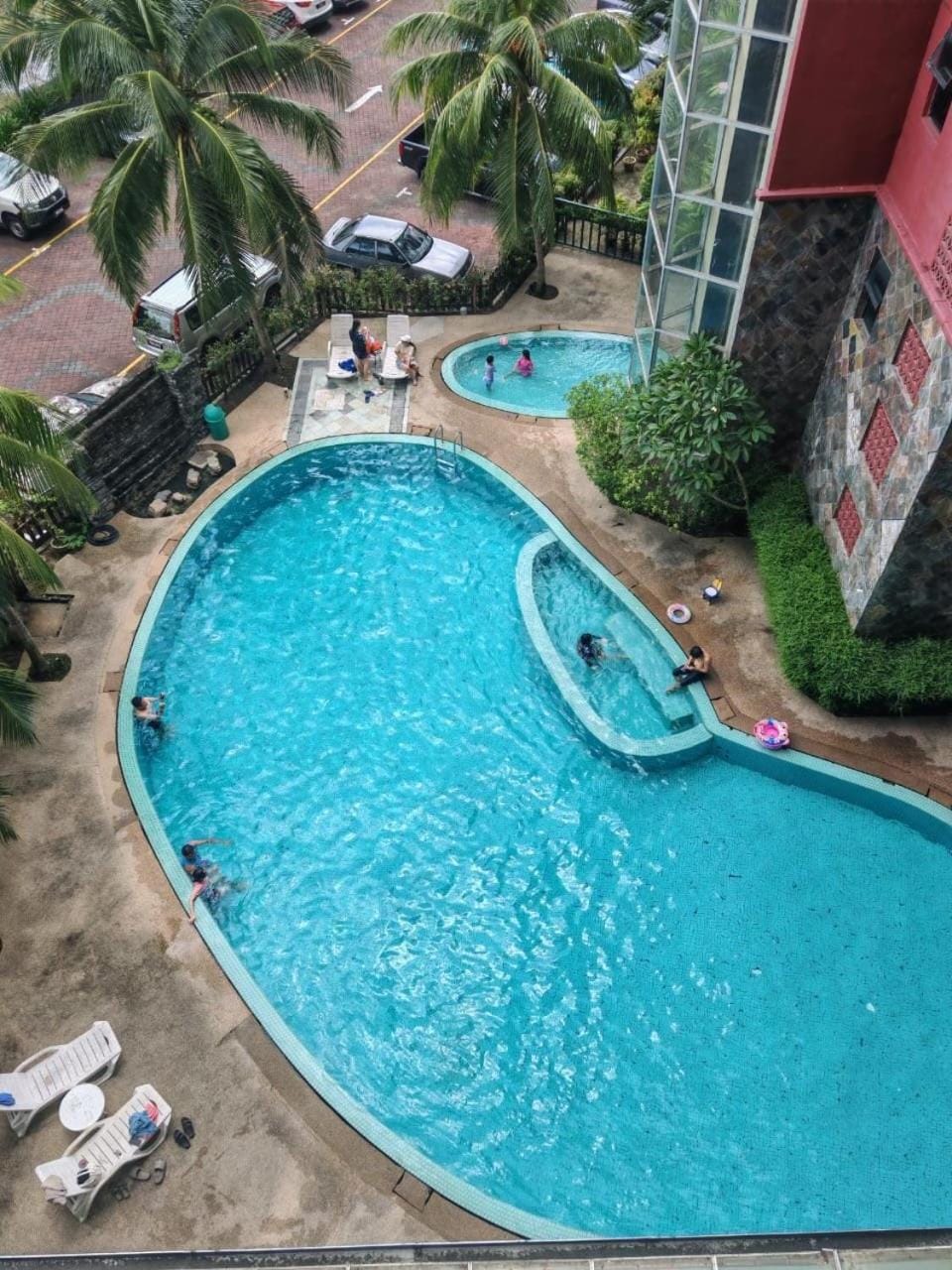 Day, Pool view, Swimming pool, sunbed
