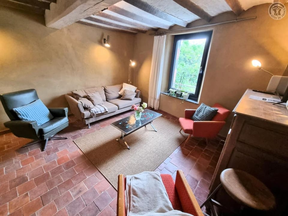 Gîte authentique avec jardin et animaux admis - FR-1-510-234 House in Hauts-de-France