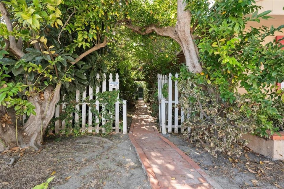 Heart of La Jolla Village cottage House in La Jolla