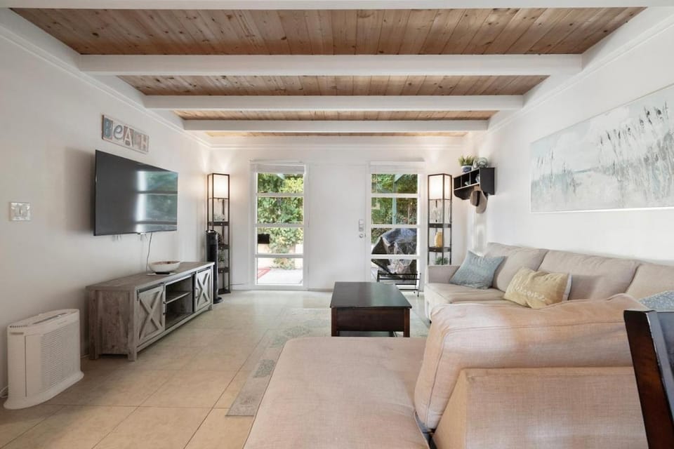Heart of La Jolla Village cottage House in La Jolla