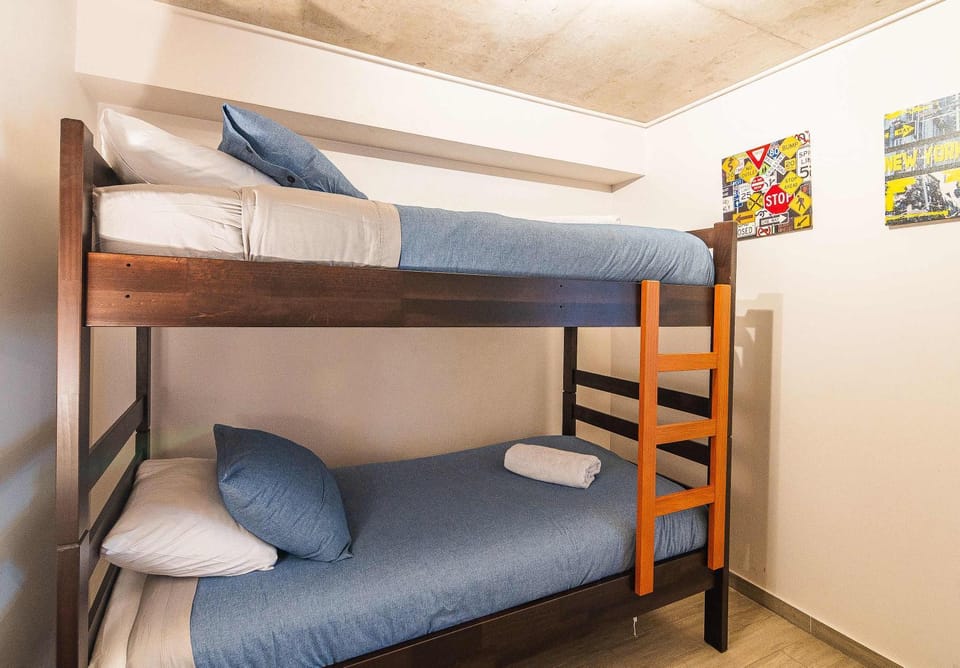 HOM I Parking I Vista al Mar I 2D2B I Cerro Baron Apartment in Valparaiso