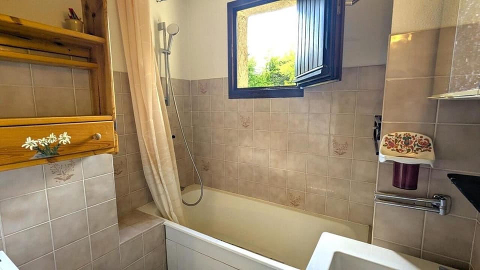 Résidence Les Anémones - Agréable Appartement de montagne 4 pers MAE-5073 Apartment in Provence-Alpes-Côte d'Azur