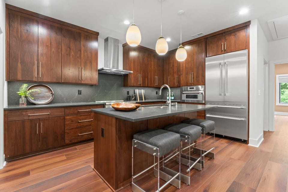 The Luxe Barn House in Mooresville