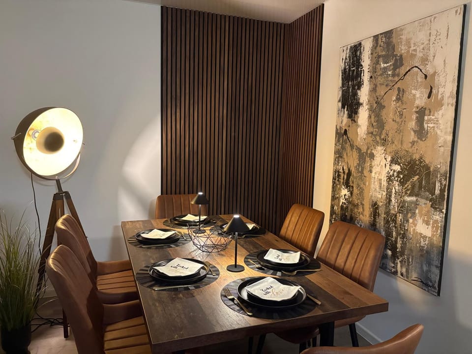 Dining area, Dinner