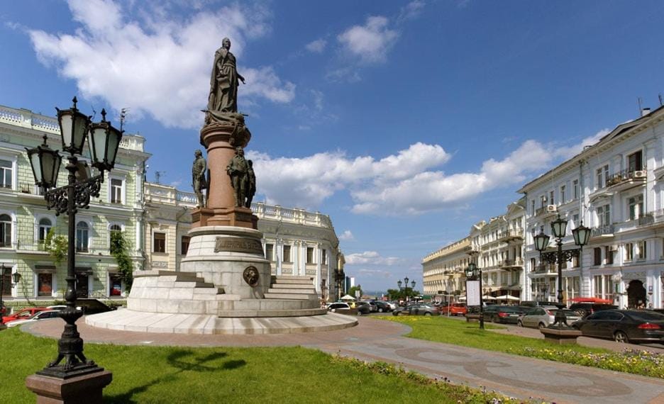 Center European square Apartment in Odessa