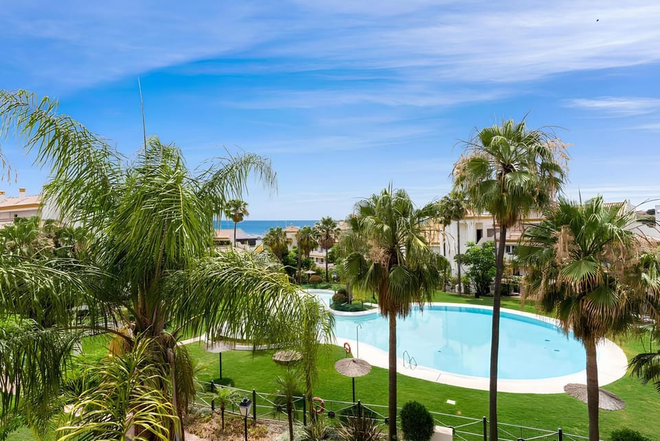 Spring, Day, Natural landscape, Garden, Garden view, Pool view, Sea view, Swimming pool