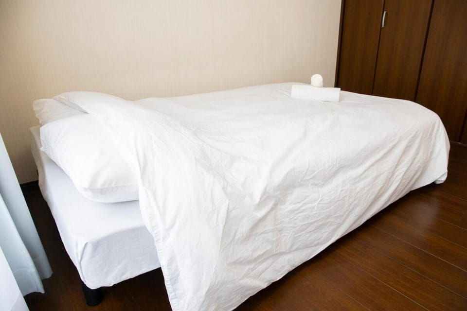 アツギハウス Max 12 ppl Free parking 3story detached house Apartment in Osaka