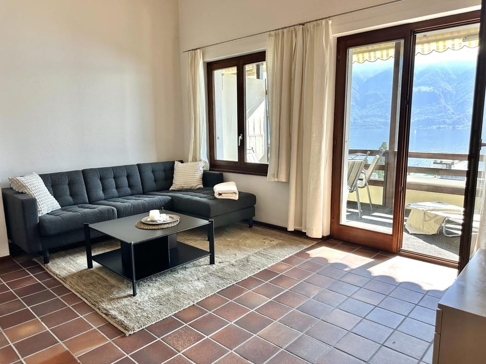 Cavallo by Fewotessin Apartment in Canton of Ticino