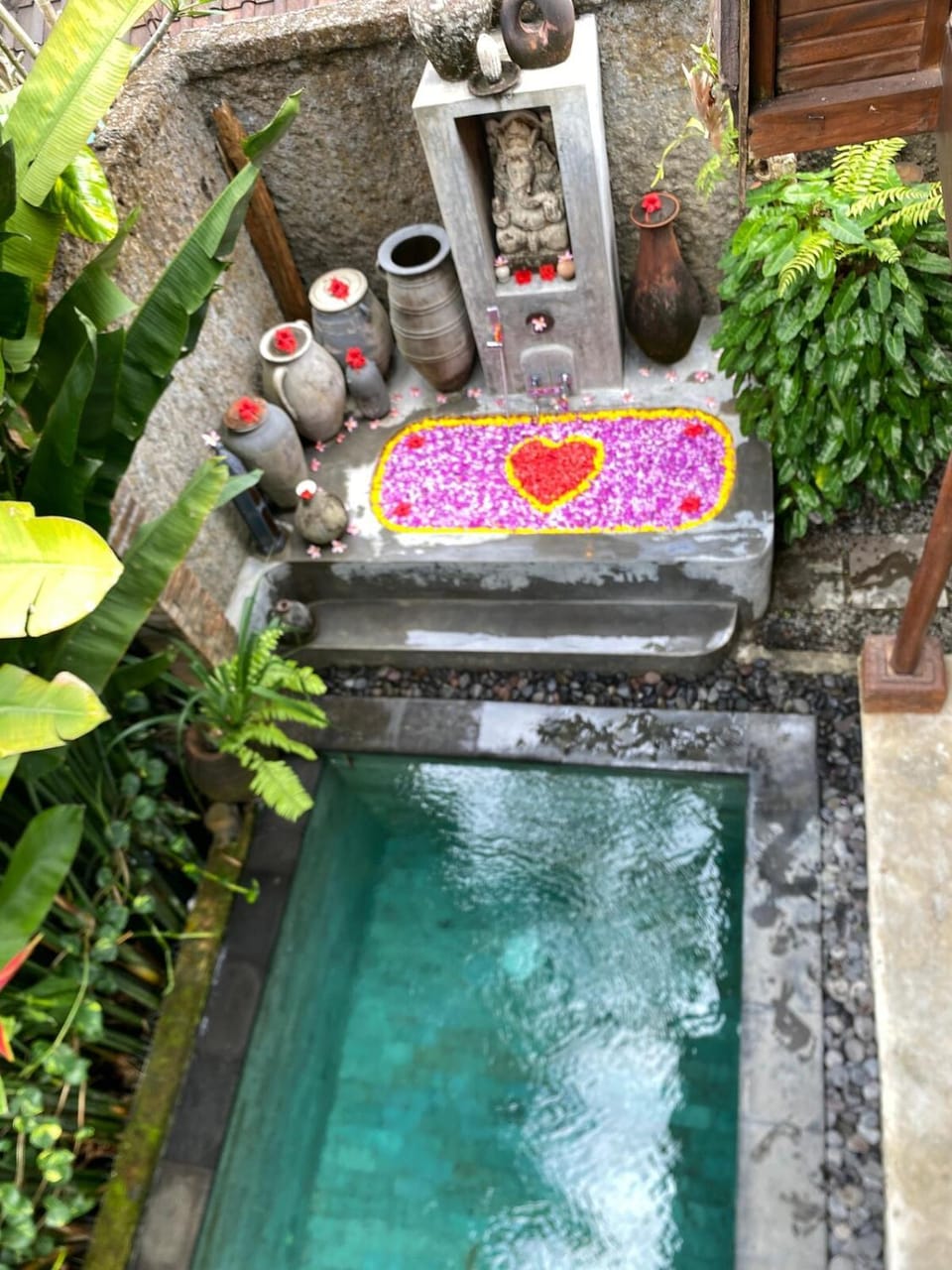 Pabuan Villa, private, ethnic and romantic Villa in Sukawati