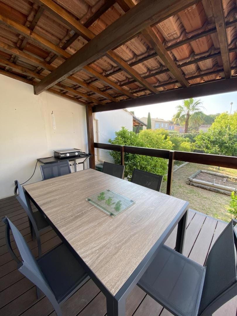 Villa de l'oustaoun House in Sanary-sur-Mer