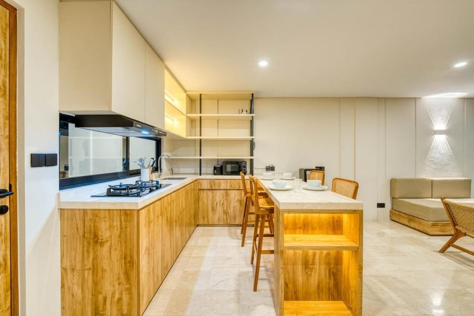 Enzio A4 Elegant 2BR Villa in Vibrant Pererenan Villa in North Kuta