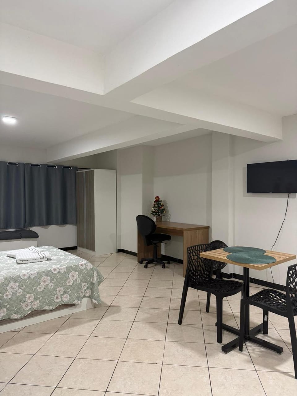 Studio amplo e aconchegante no bairro aterrado Apartment in State of Rio de Janeiro