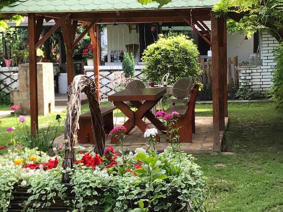 Santa Maria Apartment Bed and Breakfast in Novi Sad