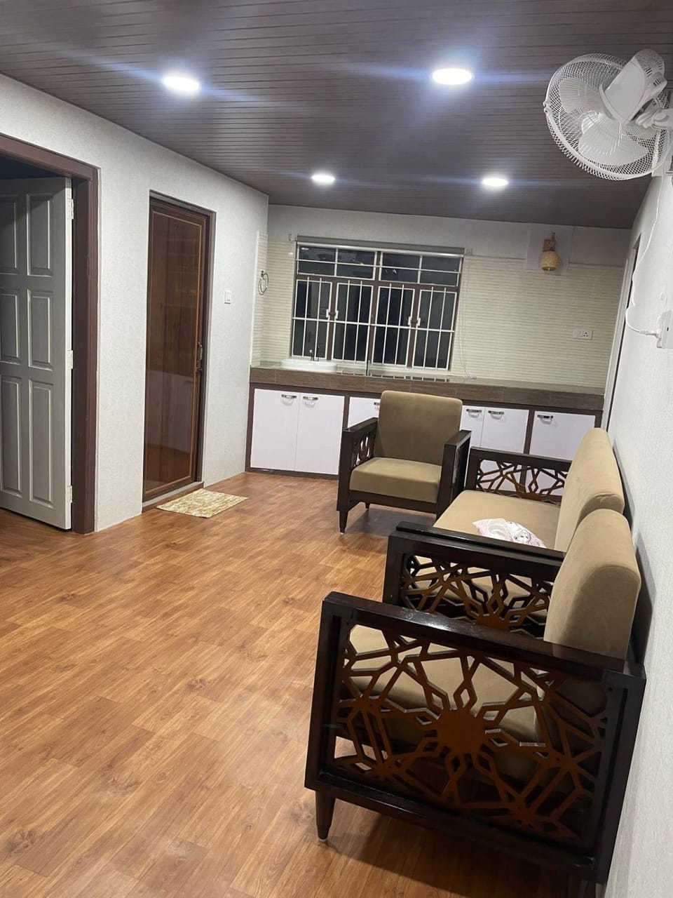 Anagh Guest House Bed and Breakfast in Bangladesh