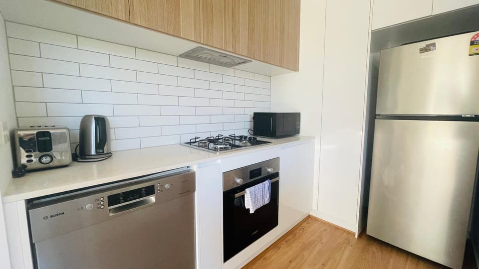 Residence Of Frankcom Villa in Melbourne