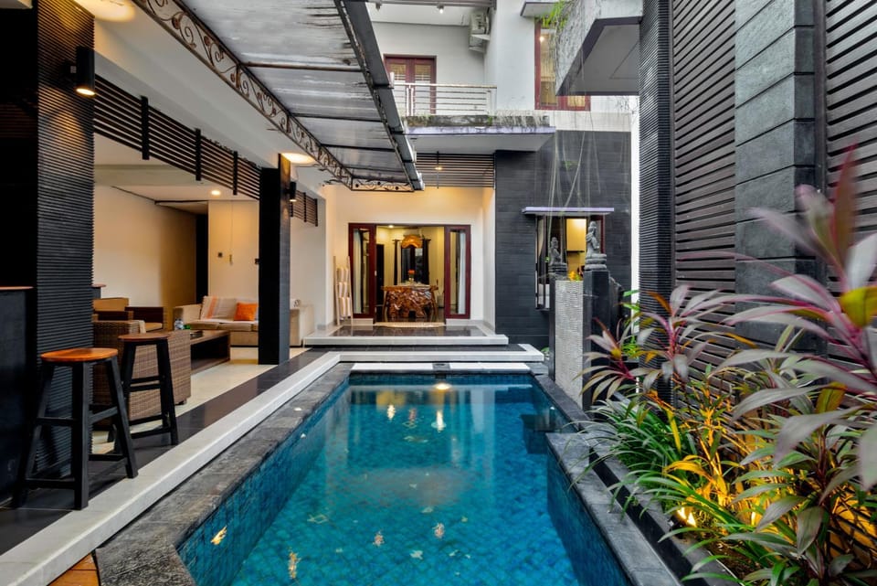 Pool view, Swimming pool