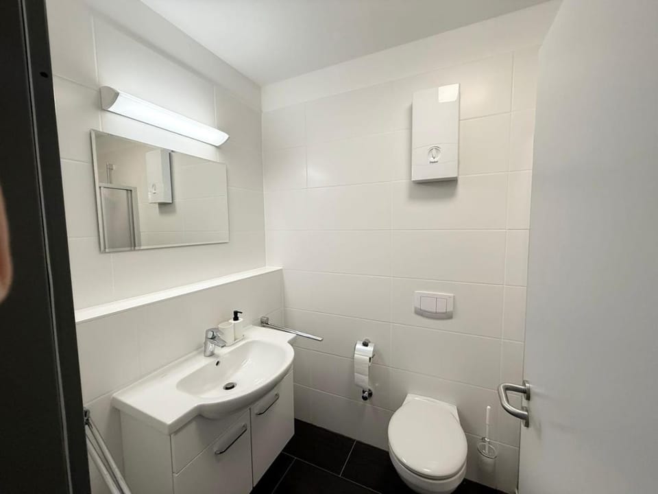 Toilet, Bathroom