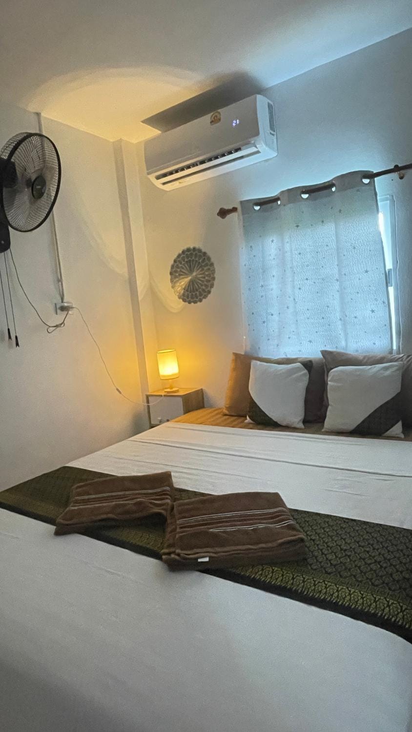 Baanlek Guest House Apartment in Thailand