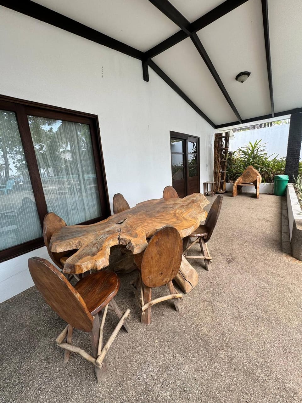 Beachfront Paradise in Tivives, Costa Rica - Your Home Away from Home House in Puntarenas Province