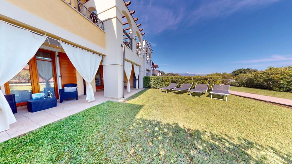 Patio, Garden, Garden view