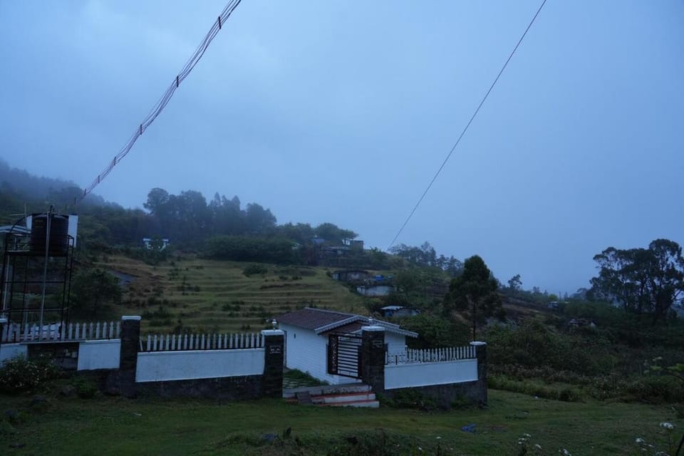 Property building, Garden view, Mountain view
