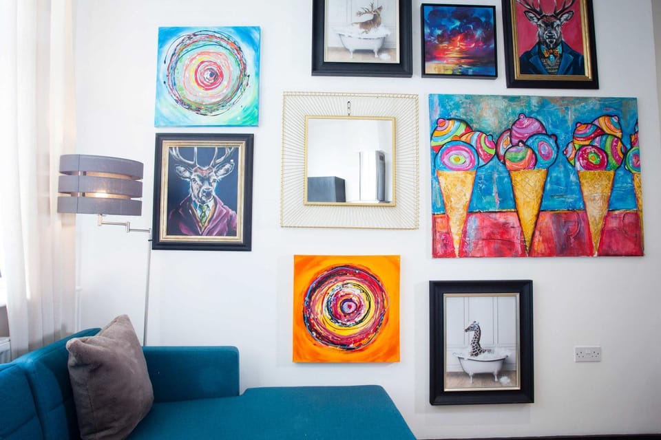 Living room, Decorative detail, Seating area