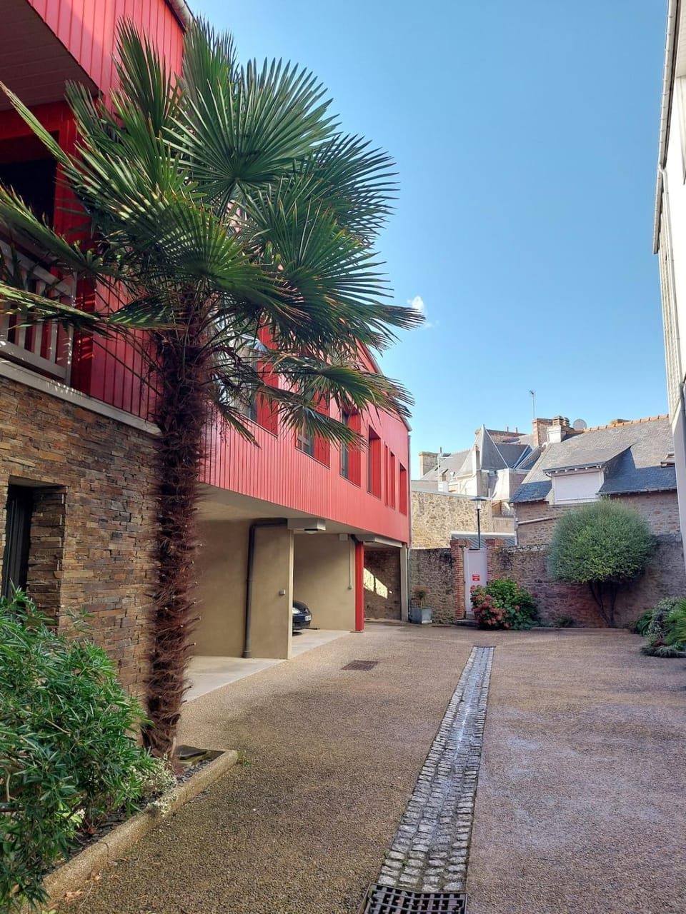 Inner courtyard view