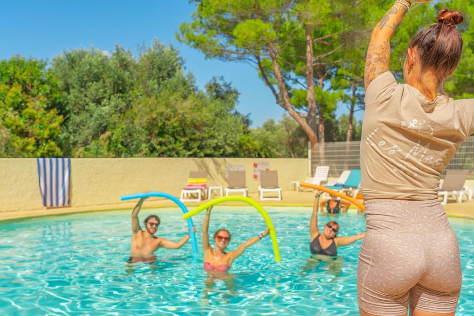 Spring, Swimming pool, Family, sunbed