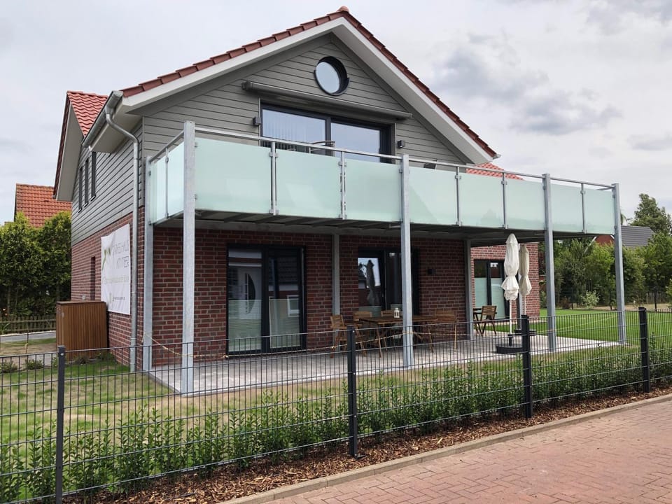 Property building, Garden, Garden view