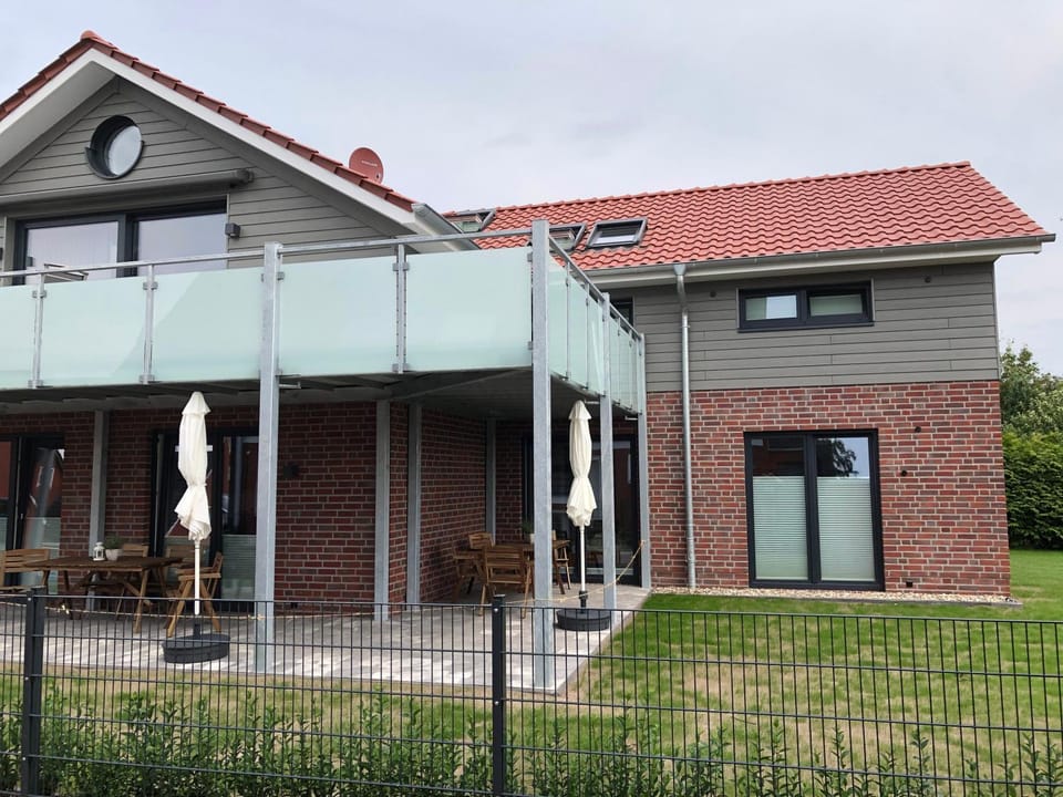 Property building, Garden view
