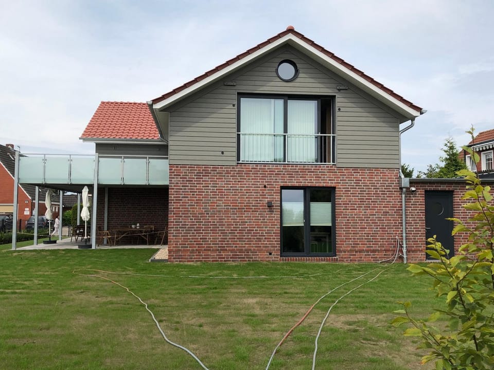 Property building, Garden, Garden view
