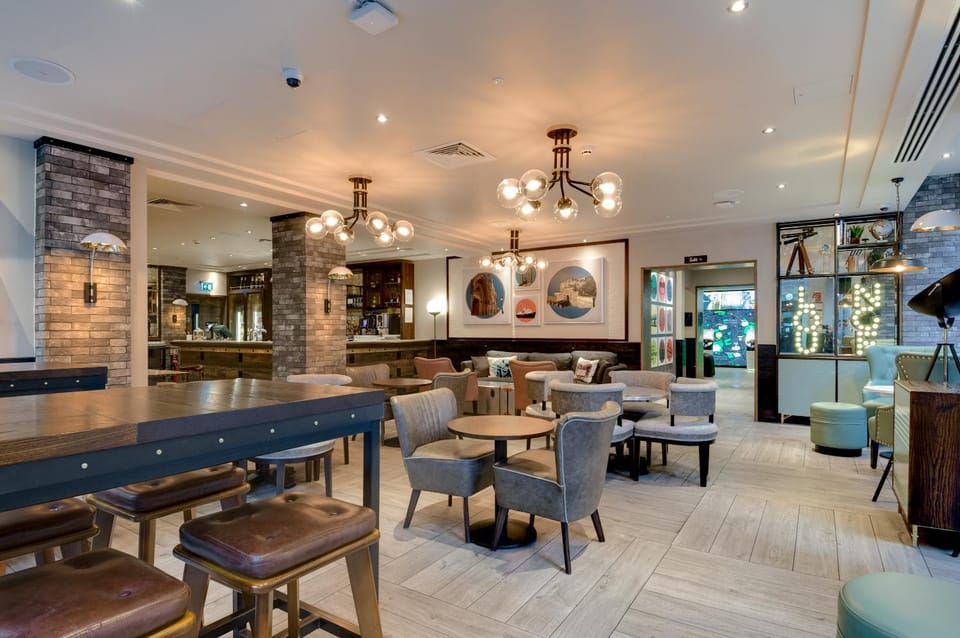 Lounge or bar