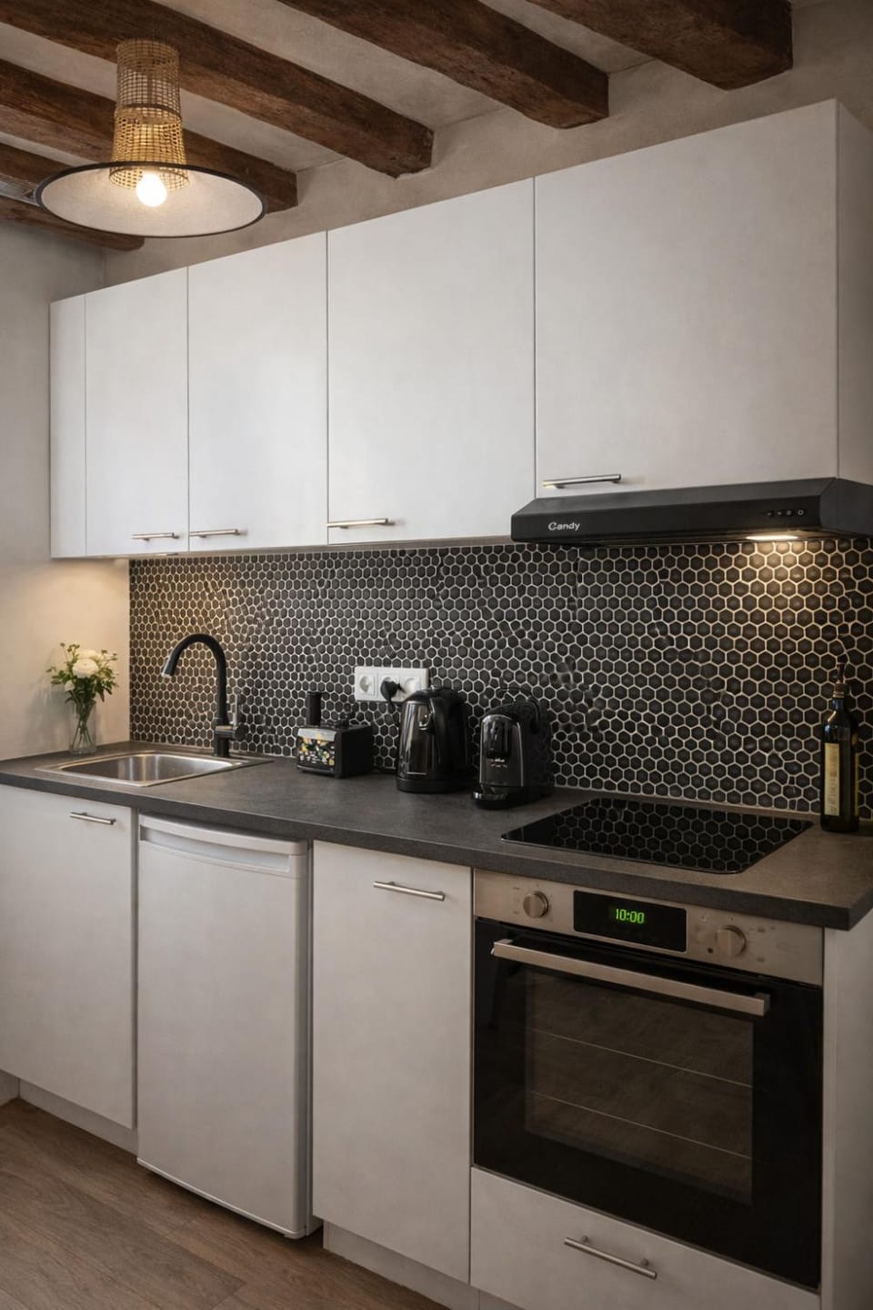Sweet Home Apartment in Paris