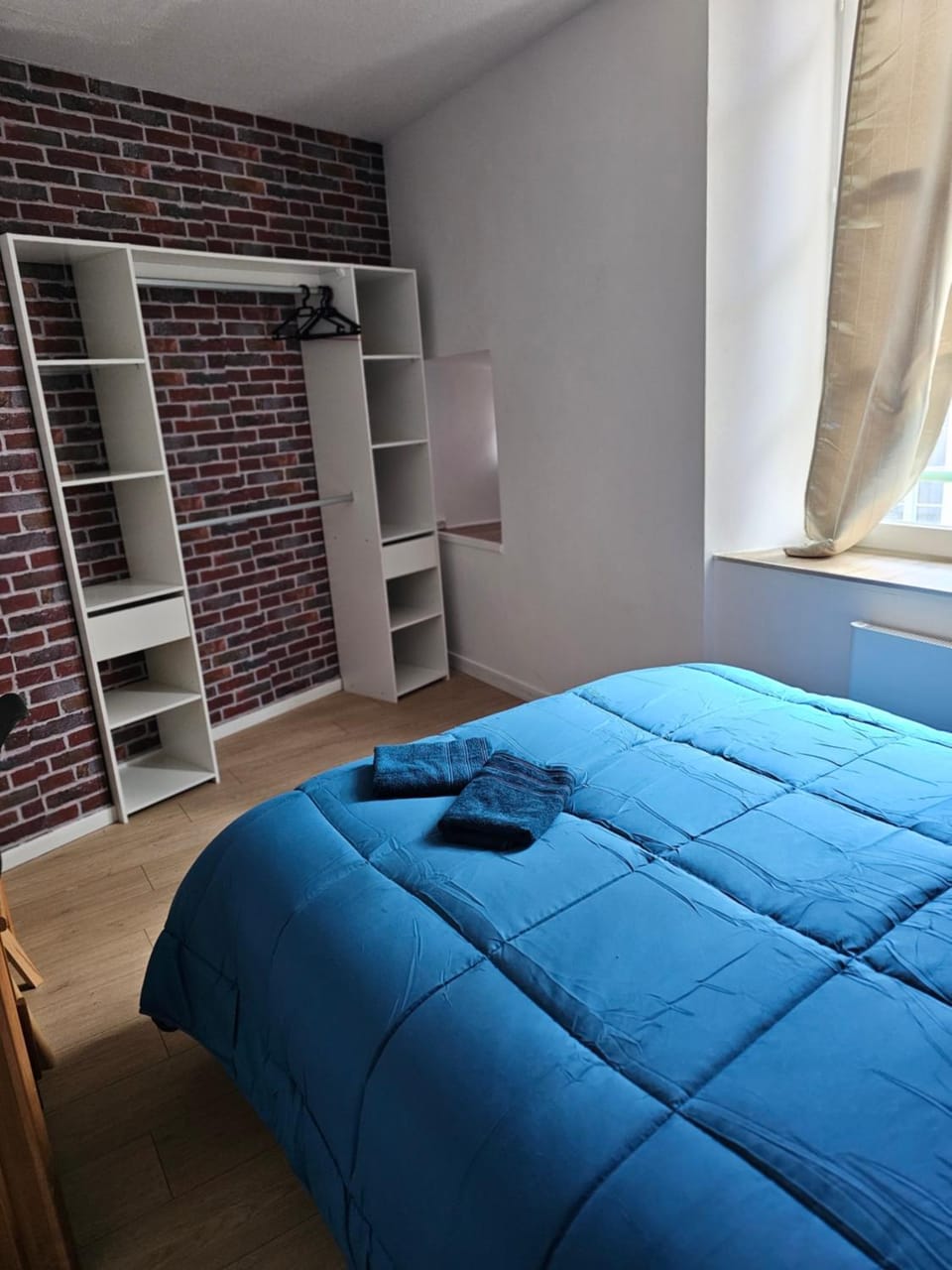 T3 entier confortable Centre historique de Montluçon Gare à 10 min à pied 5 personnes Apartment in Montluçon