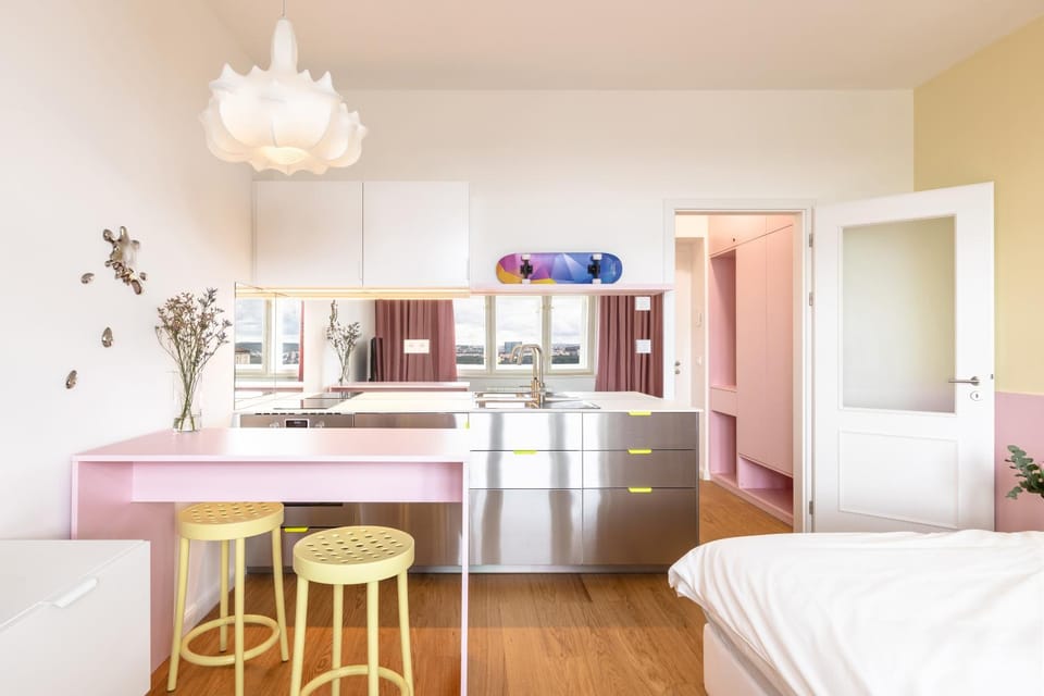 Kitchen or kitchenette, Photo of the whole room, wardrobe