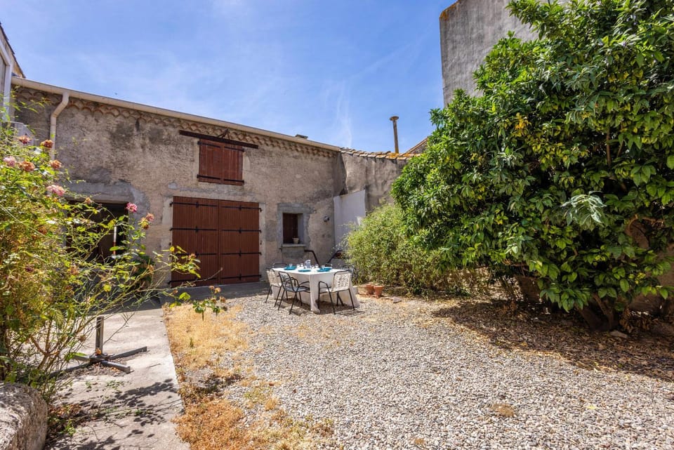 Maison de Village Pres du Canal House in Béziers