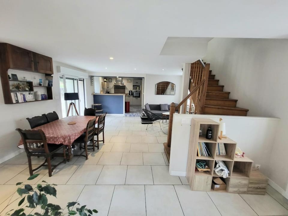 Maison des Cimes, Garden, cozy for 8 people House in Occitanie