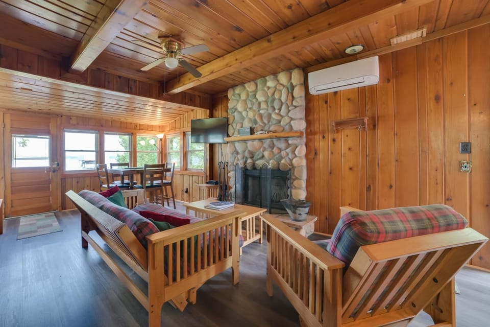 Pet Friendly Mullett Lake Cabin w/ Dock! Cabin in Michigan