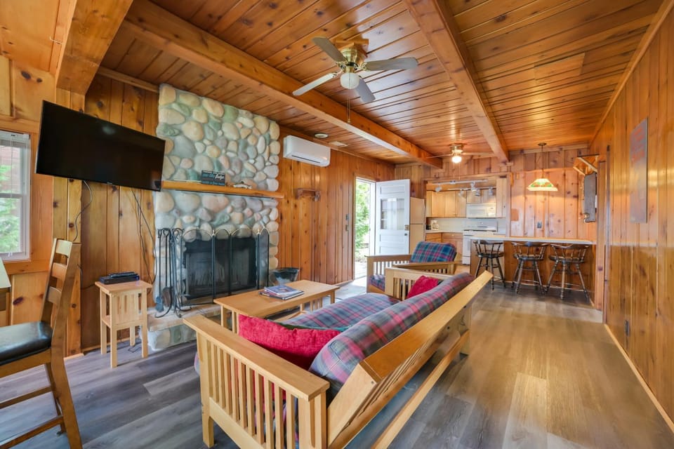 Pet Friendly Mullett Lake Cabin w/ Dock! Cabin in Michigan