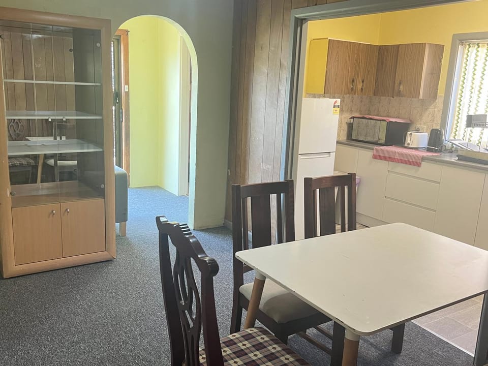 Cozy Queen Room Next to Station and Shops - PH6 Vacation rental in Sydney