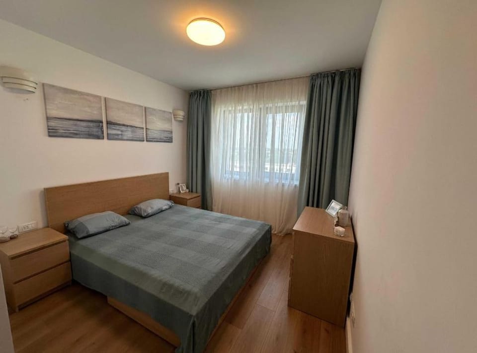 Old Town Escape Cozy Modern Flat near the Historic Center Apartment in Bucharest