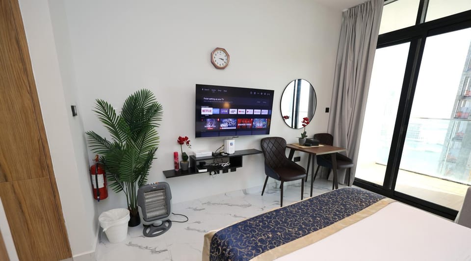 TV and multimedia, Balcony/Terrace, Dining area