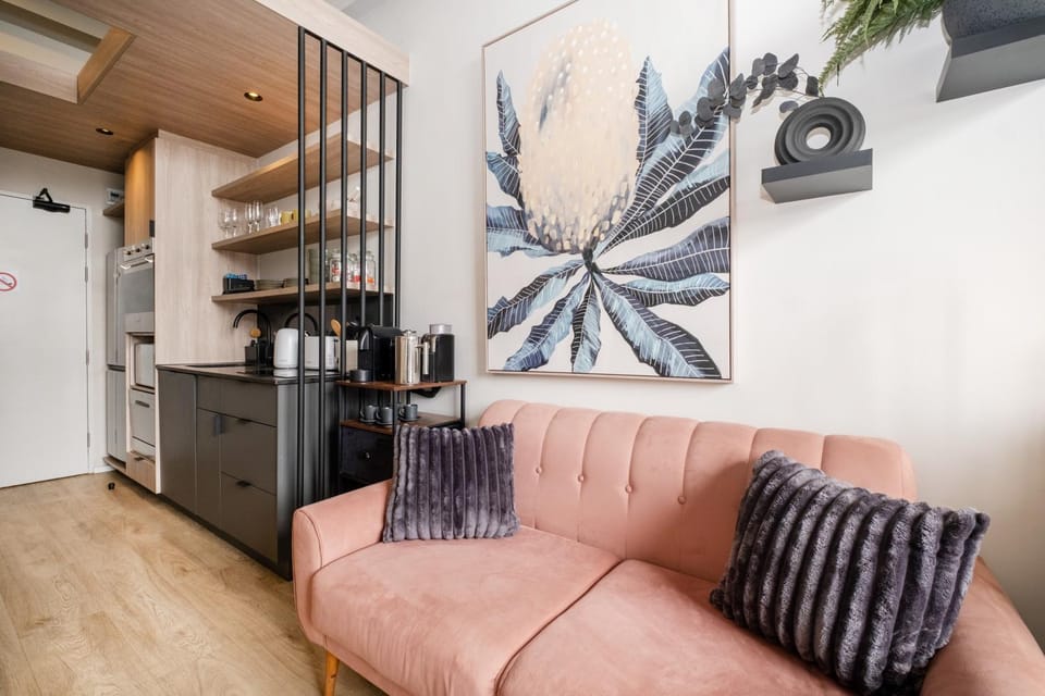 Stylish City Studio at The Harri Apartment in Cape Town